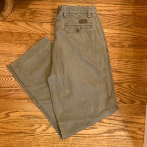 Men’s Dockers khakis